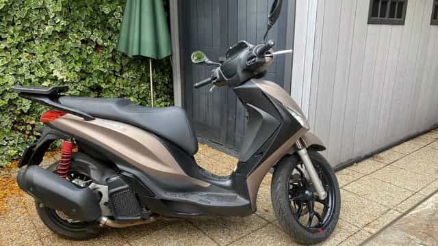 Piaggio Medley 125 S, 2024, 1500 Km, impecabil