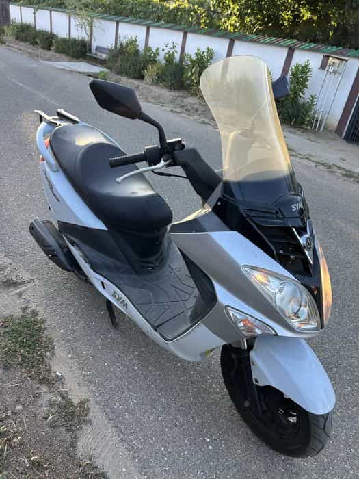 SYM 125 Scuter 125.