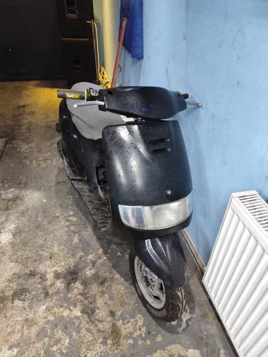 Vând scuter 49cc Piaggio