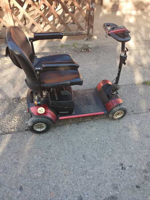 Motociclu persoane cu dizabilitati