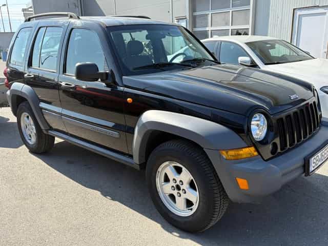 JEEP cherokee 2,8Motorină