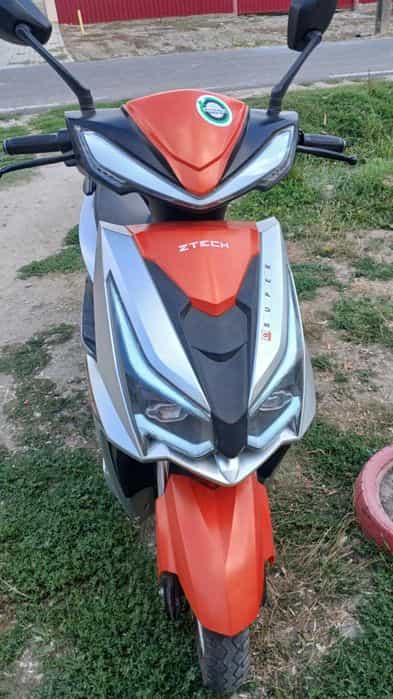 Vănd scuter electric