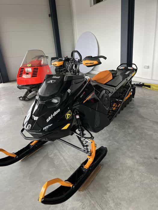 Ski-doo Summit X 850 turbo 2024