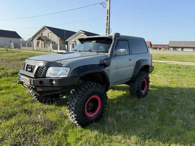 Vand Nissan Patrol - varianta Can-Am Maverick