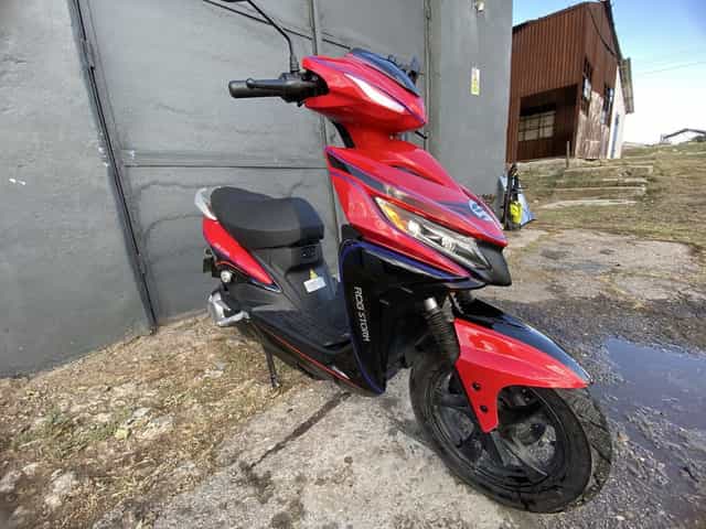 Scuter Now 3000w autonomie 70 km  vand sau schimb cu scuter pe benzina