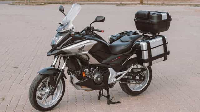 Honda NC 750X DCT (automata)