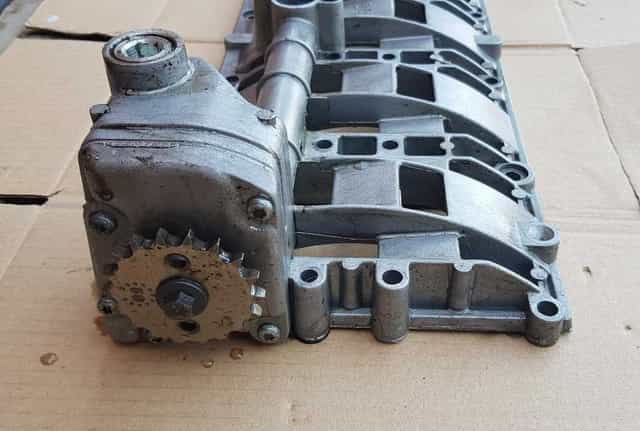 Pompa ulei Land Rover Defender TD5