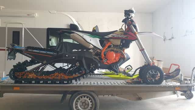 Ktm moto  senila yeti snowbike kit