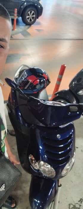 Vând scuter Yamaha 125 cc sau schimb cu cross 250 cc !