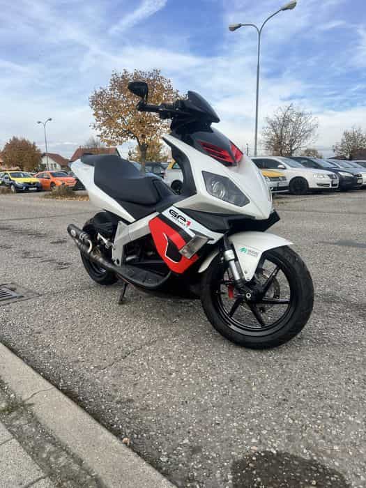 Vand scuter Derbi GP1 49 cc