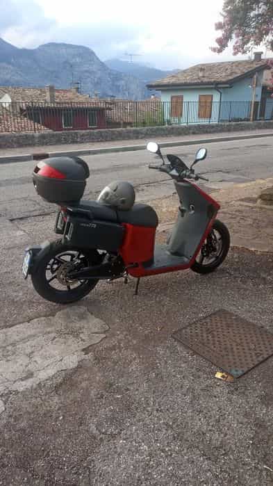 Scooter electric Wow 775 Model6 catB 85km scuter italian inmatriculat