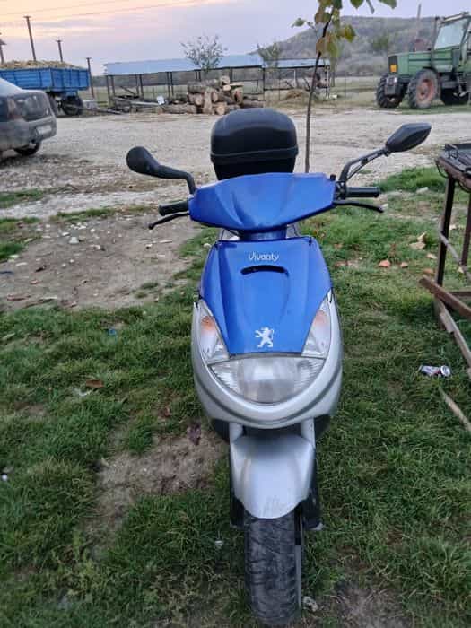 Scuter Peugeot în stare foarte bună