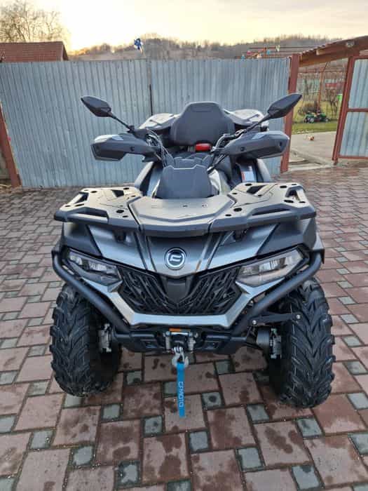 Vând CfMoto625 2022
