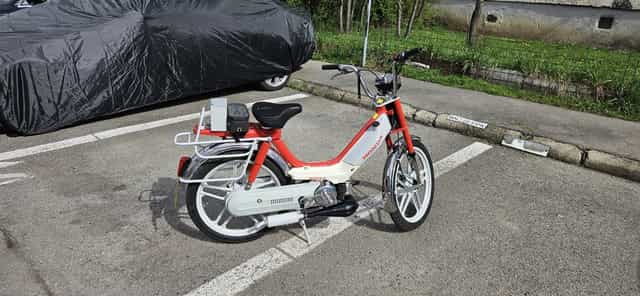 Mobra .Moped Honda Camino