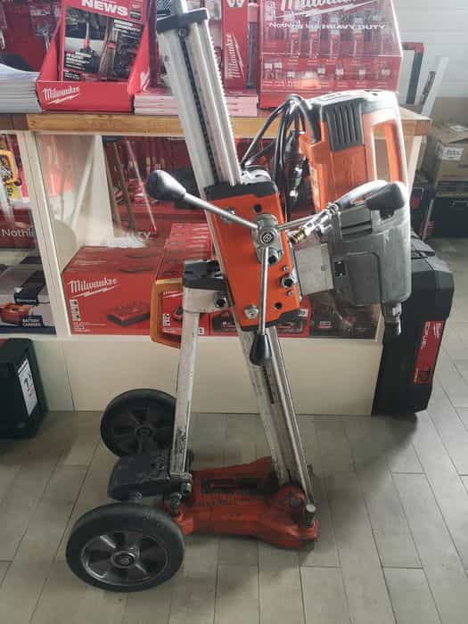 Masina carotat HUSQVARNA DM430 + Stativ