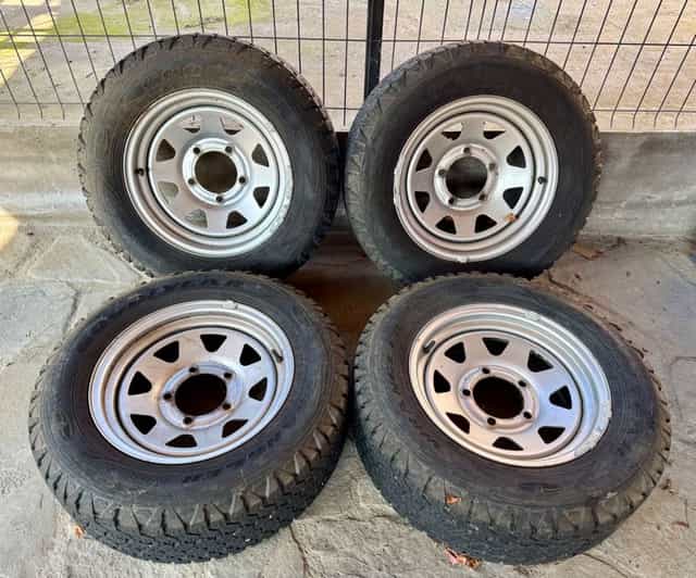 Jante 15x6J, ET O, cu cauciucuri offroad Suzuki Jimny/Vitara/ Daihatsu