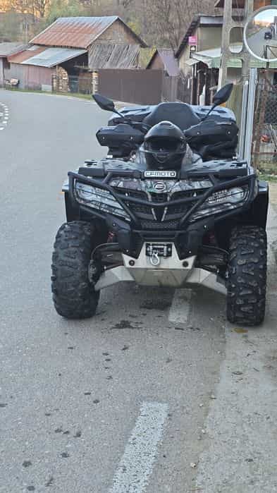 De vânzare atv 850 xc