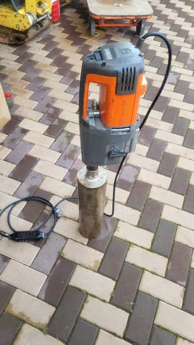 Masina profesionala de carotat Husqvarna