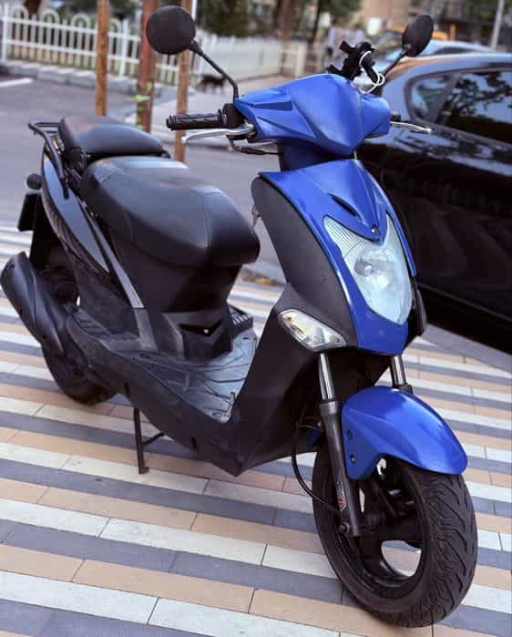 OFERTA vand kymko Agilty fara permis .