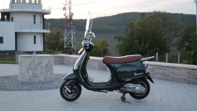 Piaggio Vespa ET 4 150 cm3