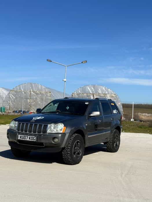 2008 Jeep cherokee
