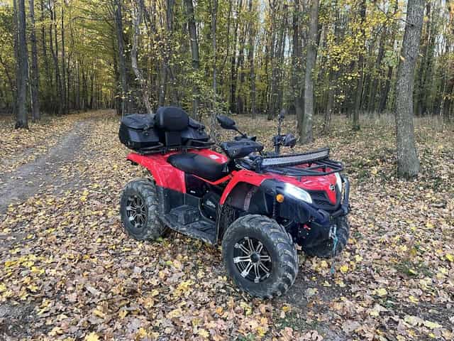 Vând atv CF MOTO 520L cu servo