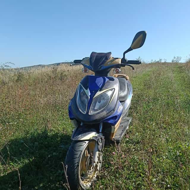 Yamaha Aerox 50. Se vinde urgent!