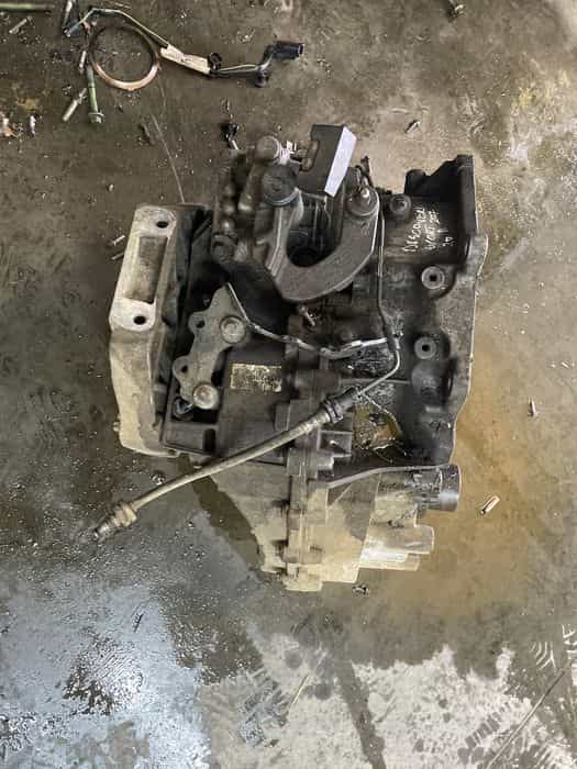 Cutie de viteze manuala 4x4 Land Rover Discovery 2.0 Motorina 2015