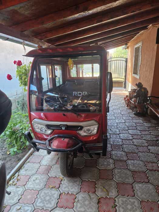 Vand Triciclu Electric!!