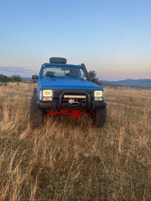 Vand jeep cherokee xj 4.0