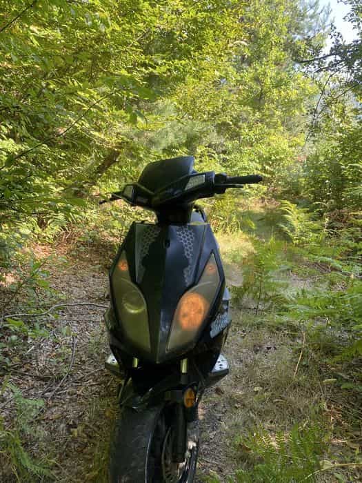 Vand scuter 49 cc 2t