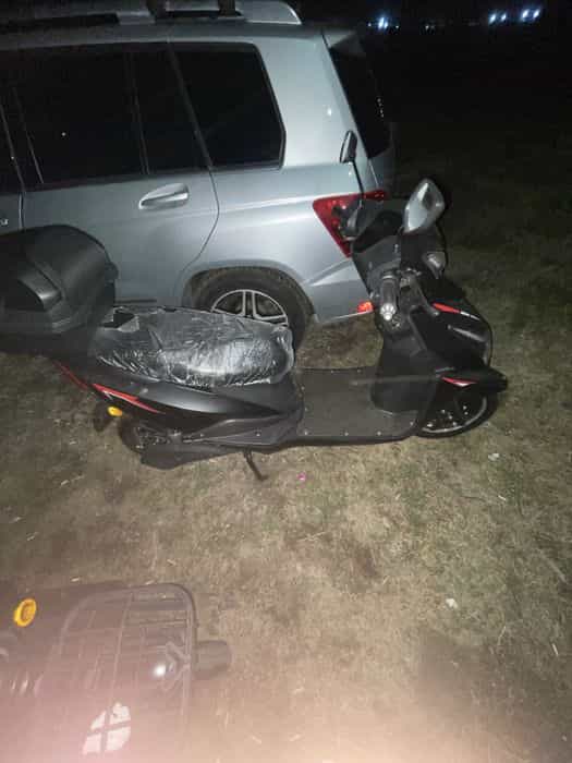 Vând Scuter Electric motor de 1200w Nou  Aciziționată de 3 Săptămâni