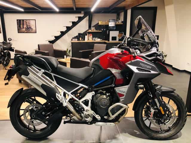 Oferta Tiger 1200 GT Explorer 2025 / Suport Triumph 2.060 Eur