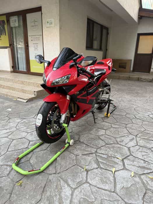 Honda cbr 600rr pc37