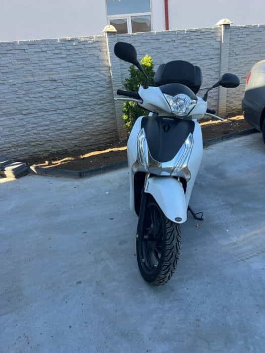 Honda Sh 125, Categoria B, ABS, Start-Stop.