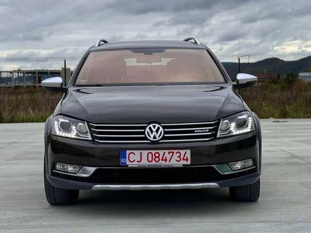 Vând Volkswagen  Passat //Alltrack  4×4