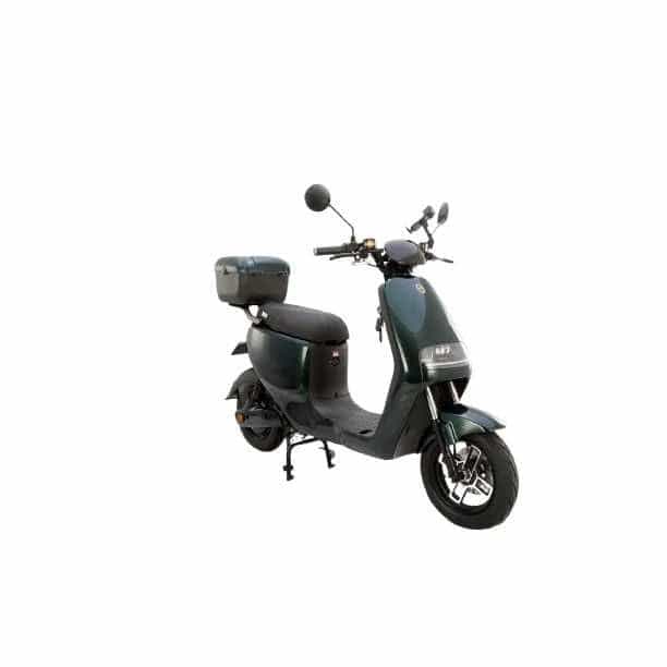 Scuter electric 900 W, autonomie 90 km, maxim 25 km/h, verde