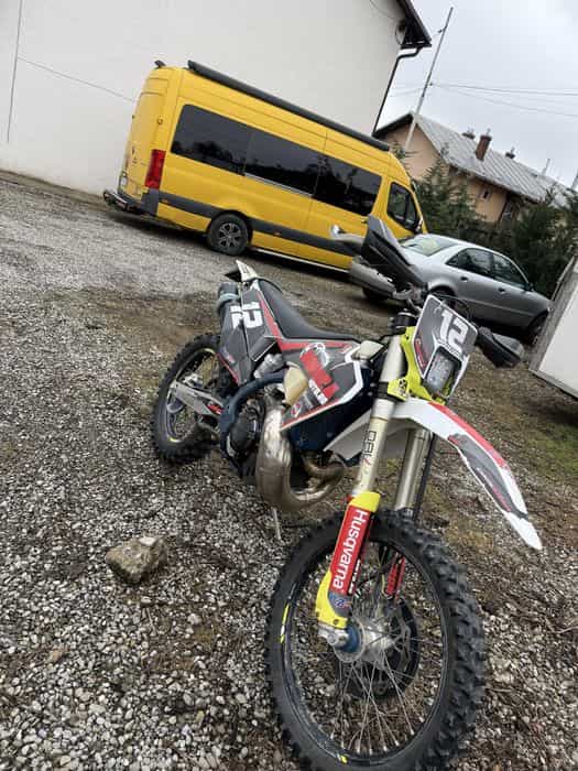 Husqvarna 300 TPI 2021