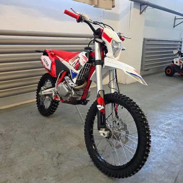 Motocross 300cc Ultra Apollo Thunder 4t E-start Nou adus din Germania