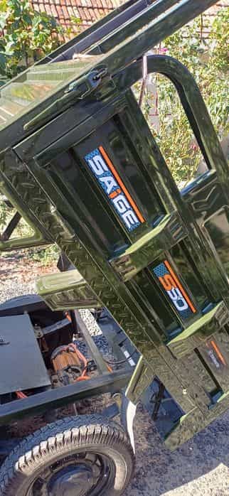 Triciclu electric cu cabina dubla și bena