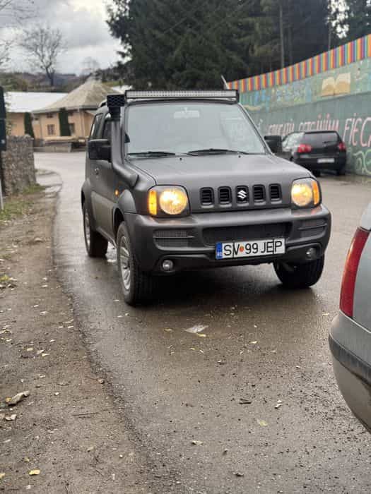 Vand Suzuki jimny 1.3 16 valve benzina