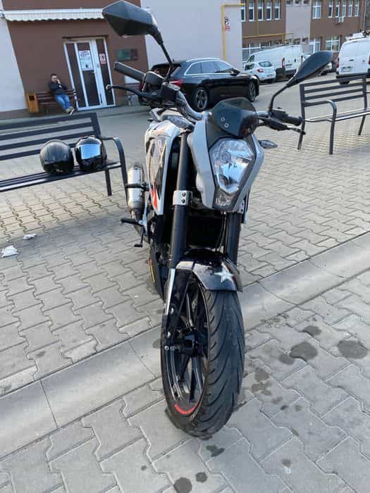 KTM Duke 125-2012- Tobă Akrapovic
