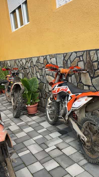 Vând ktm 250 impecabil