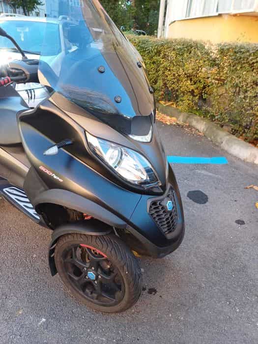 Maxi Scuter Piaggio MP3 500