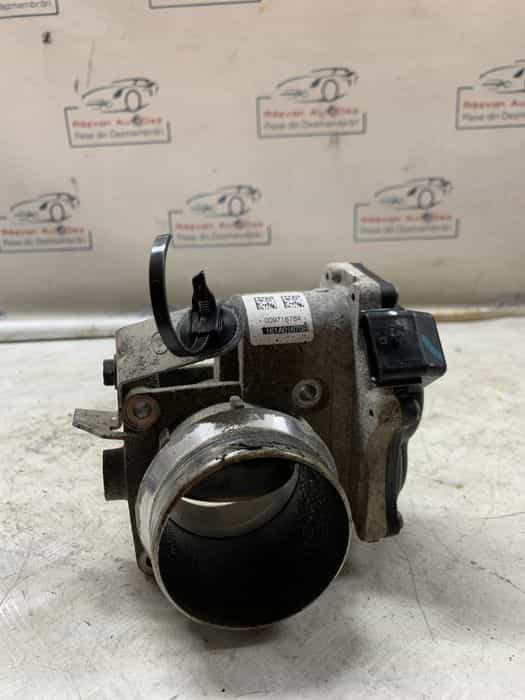 Clapeta acceleratie Nissan Navara 2.3 Motorina 2016