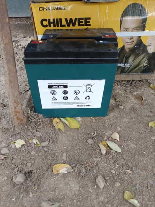 Vând baterii scuter electric kuba