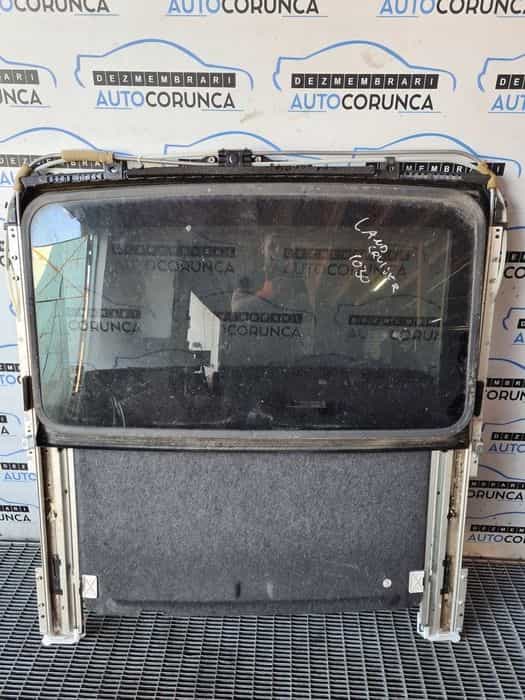 Trapa Toyota Land Cruiser J12 2002 - 2010 SUV 4 Usi (1030)