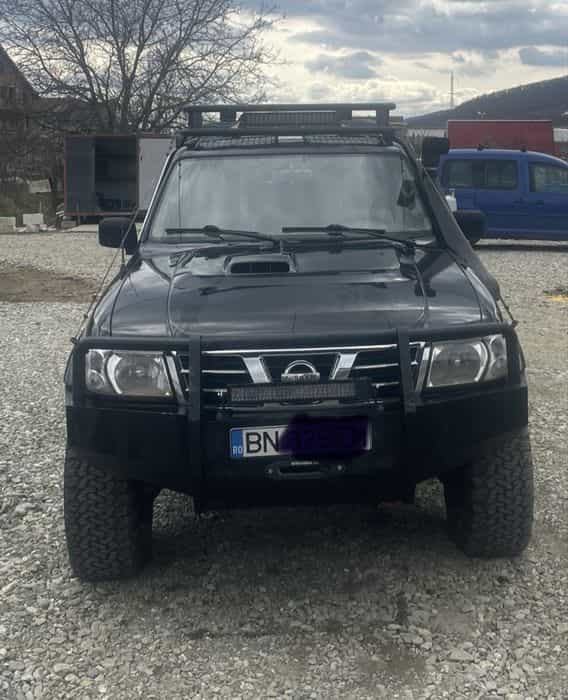Nissan Patrol Autoturism