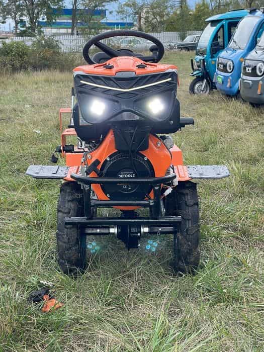 Mini tractoras Detoolz