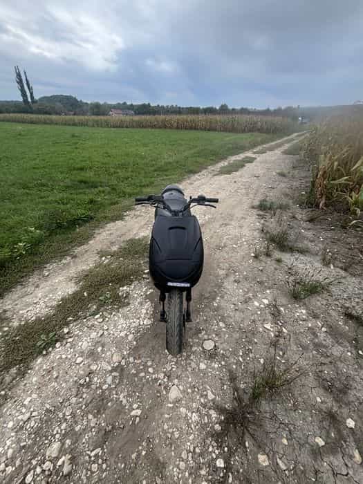 Vand peugeot vivacity xrace set nou !!